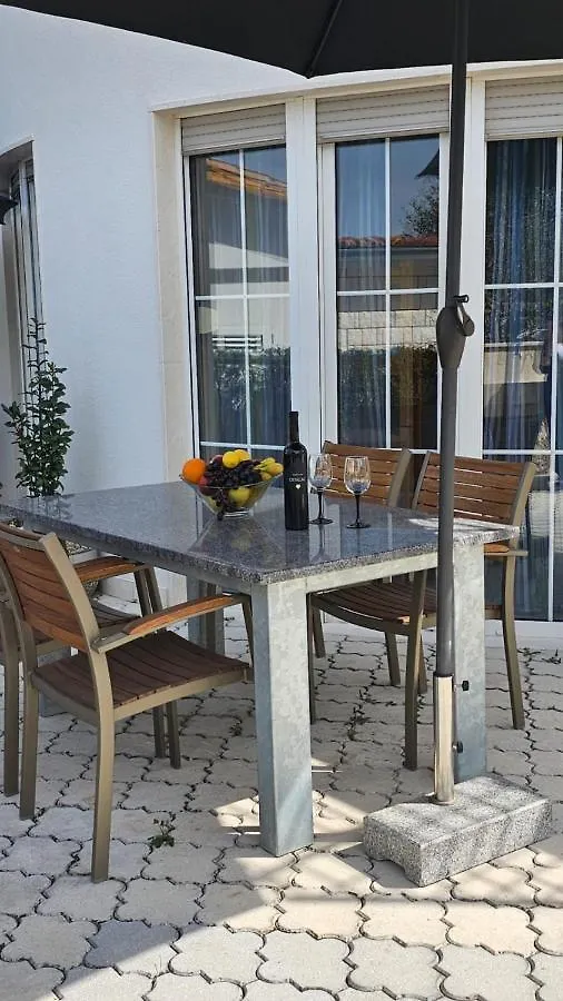 Apartmani Barnjak Trogir Apartament
