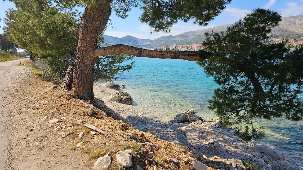 Apartment Apartmani Barnjak Trogir