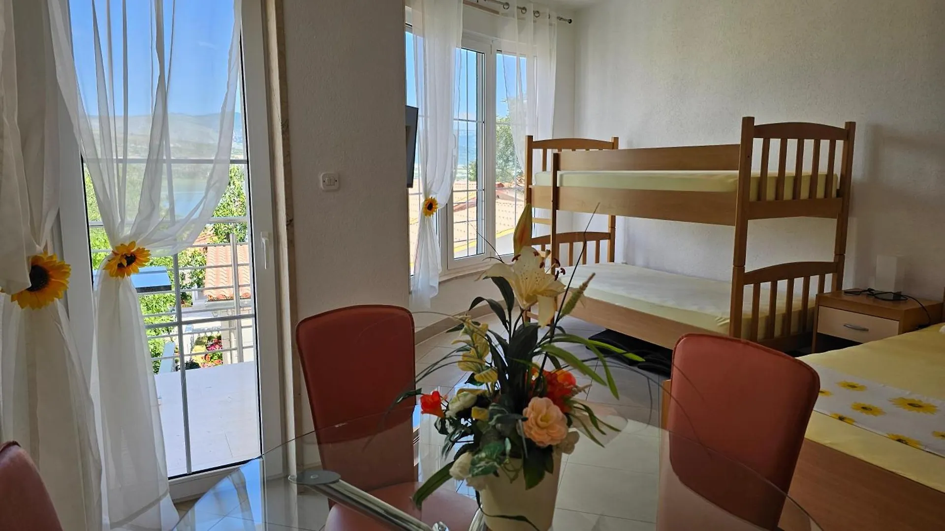 Apartmani Barnjak contacts