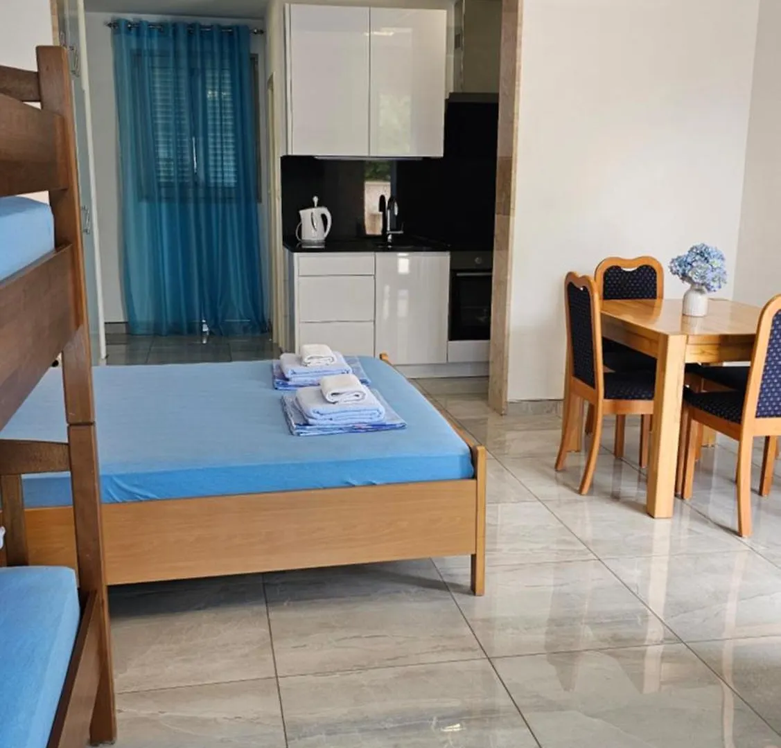 Apartment Apartmani Barnjak Trogir Croatia